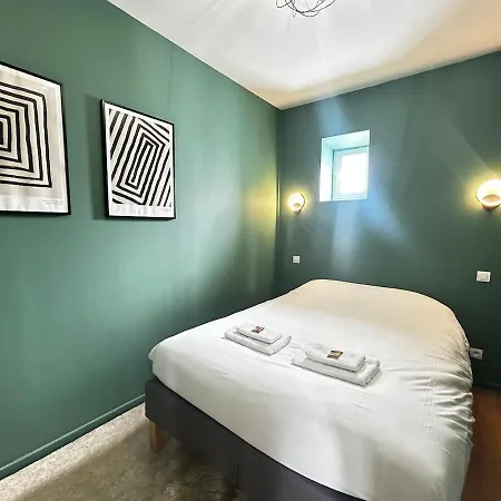 E1 Reton Magnifique T3 Rdc Terrasse Et Jacuzzi *