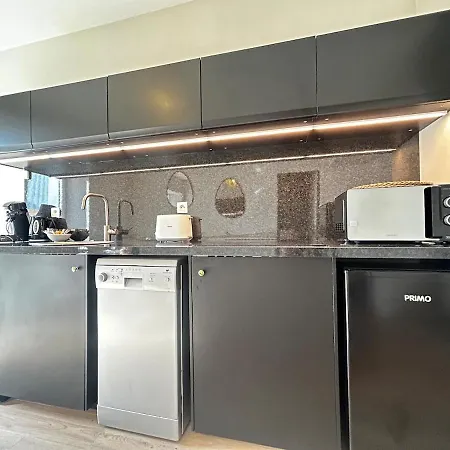 Daire E1 Reton Magnifique T3 Rdc Terrasse Et Jacuzzi