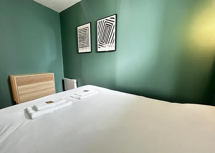 Daire E1 Reton Magnifique T3 Rdc Terrasse Et Jacuzzi *